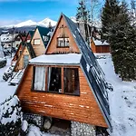 Chatka Stola Orman Evi *