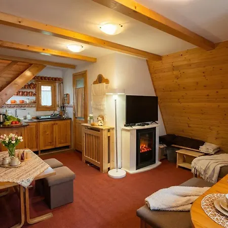 Chatka Stola Štôla