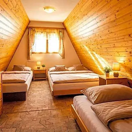 Lodge Chatka Stola *